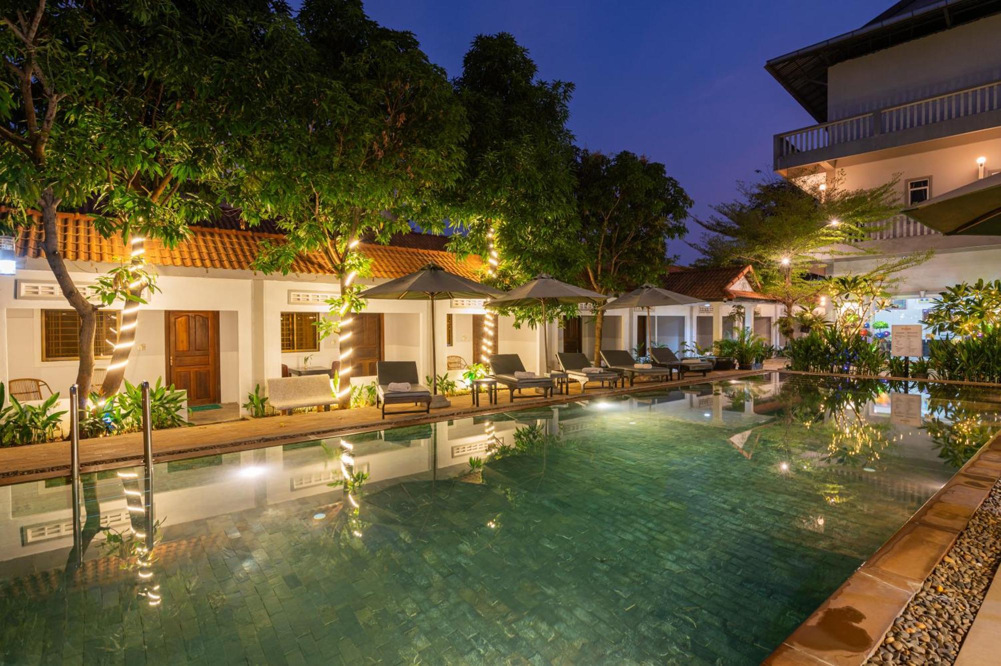 Damnak Soksan Hotel Siem Reap Exterior photo