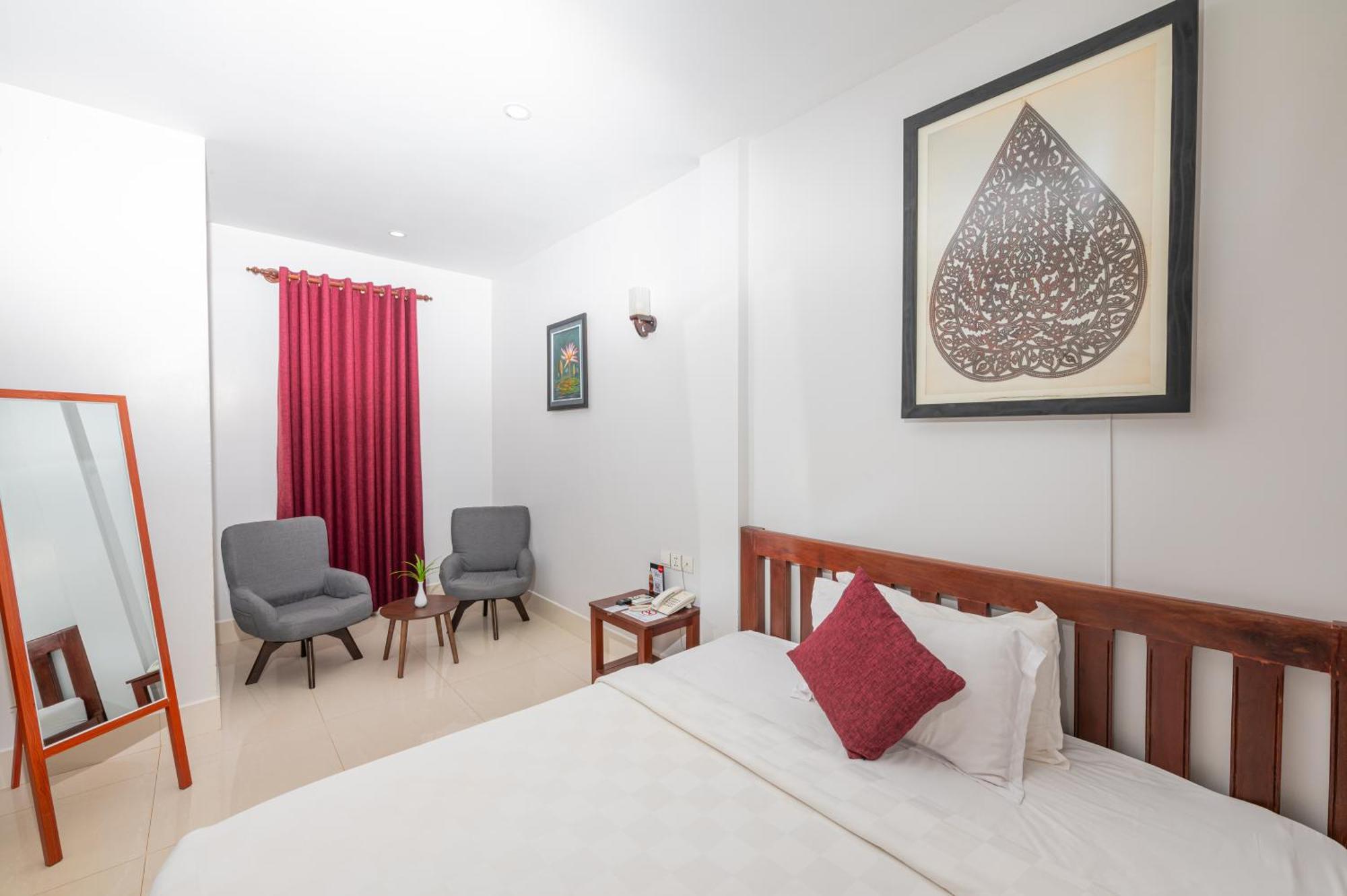 Damnak Soksan Hotel Siem Reap Exterior photo