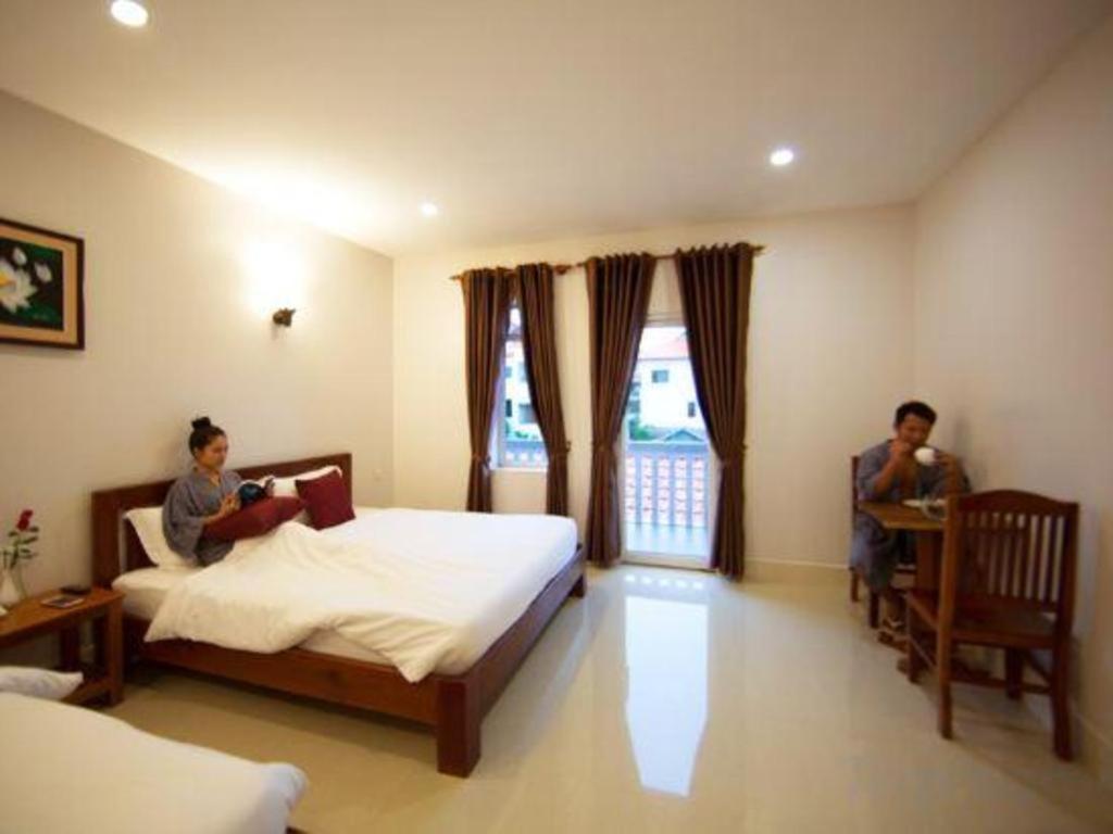 Damnak Soksan Hotel Siem Reap Exterior photo